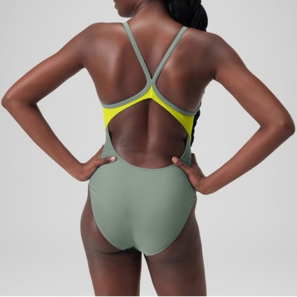 Speedo Soft Olive Green One-Piece Swimsuit Size Large New